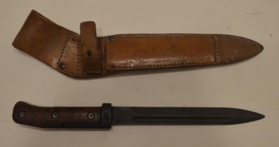VZ58STRH3RFs.jpg