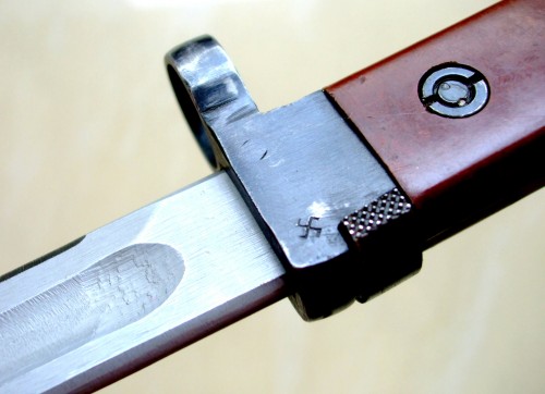 China M 56 Herstellermarke - Kopie.jpg