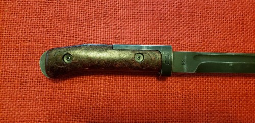 Czech VZ58 Type I Modified Hilt 13.jpg