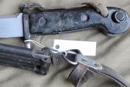 DDR 6X3 with modified scabbard 3.jpg